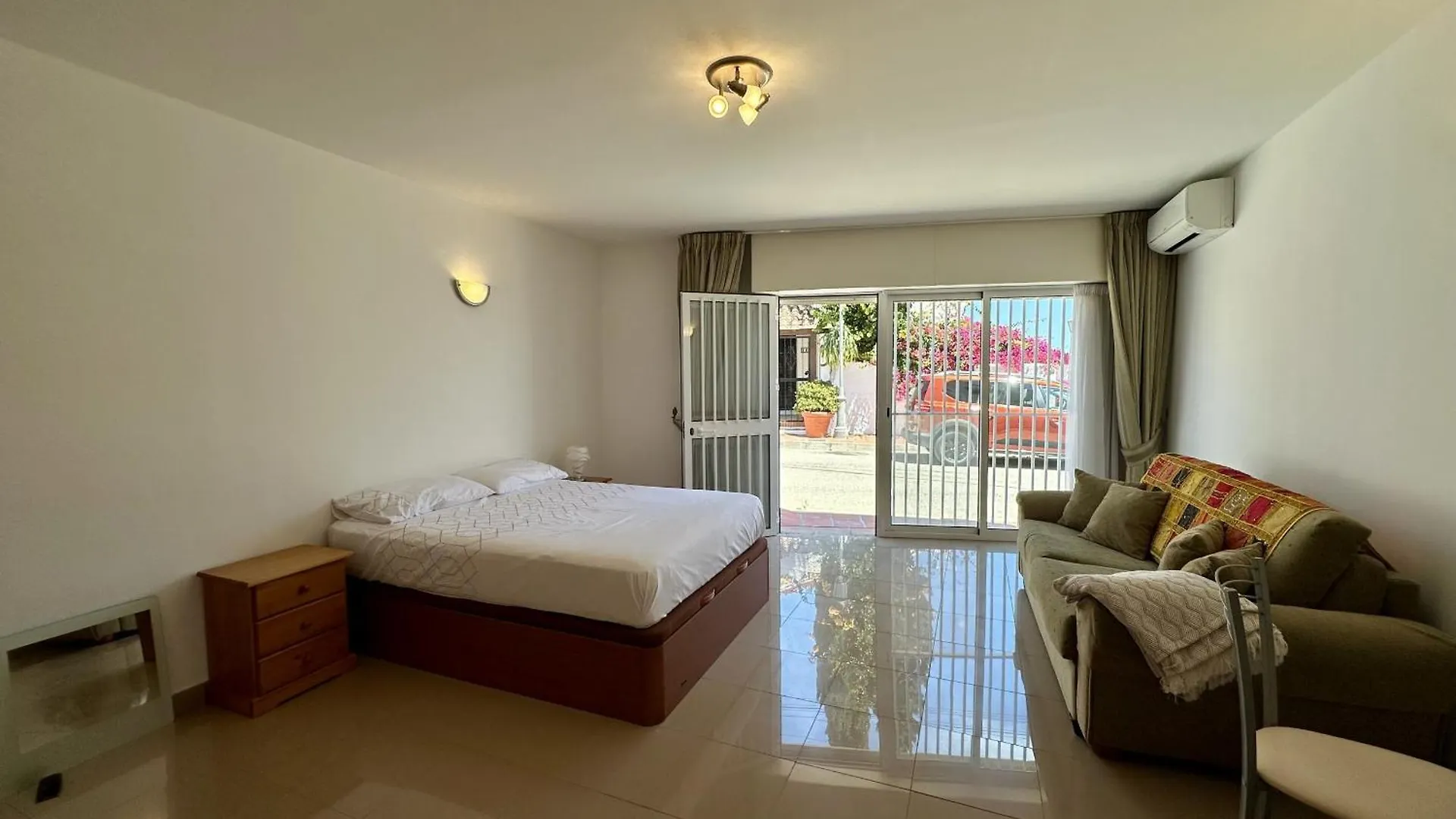 R1384 Casa Cleo Villa Nerja