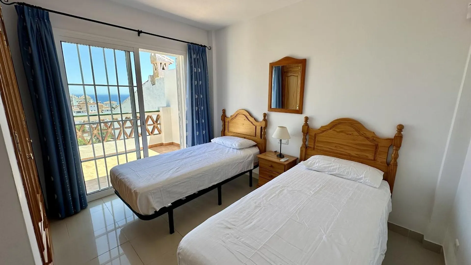 R1384 Casa Cleo Villa Nerja Holiday home