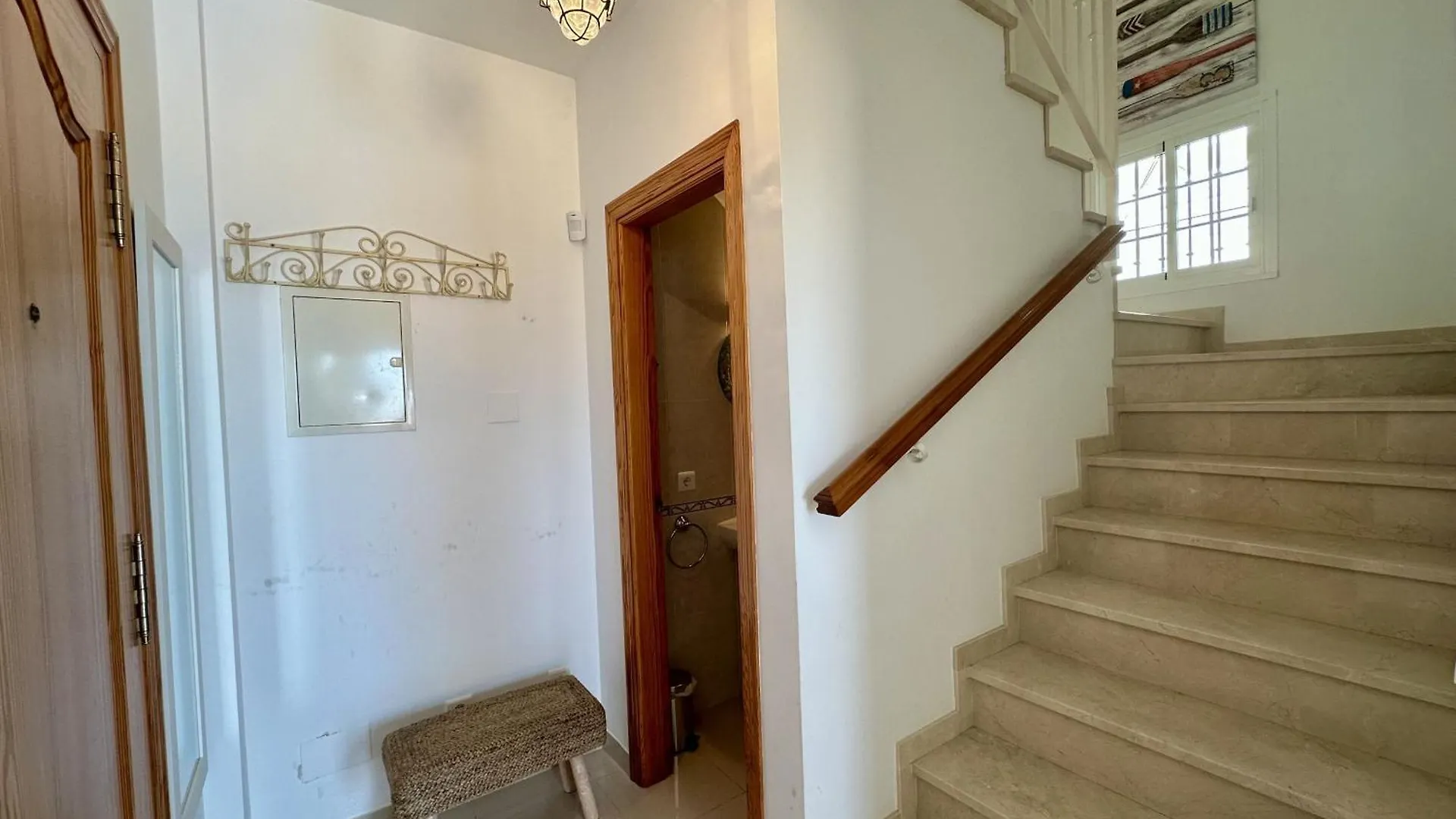 R1384 Casa Cleo Villa Nerja Spain