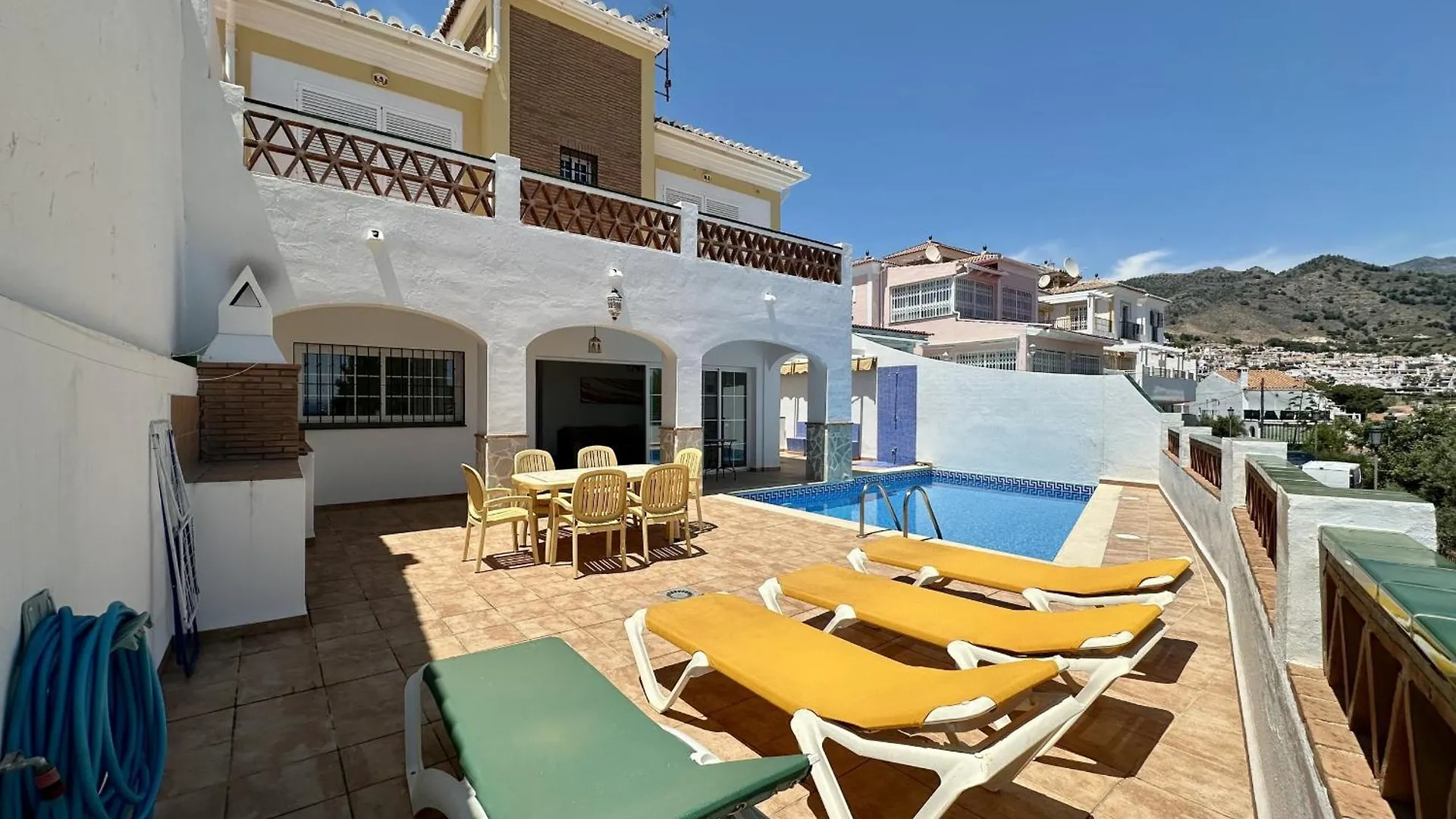 R1384 Casa Cleo Villa Nerja